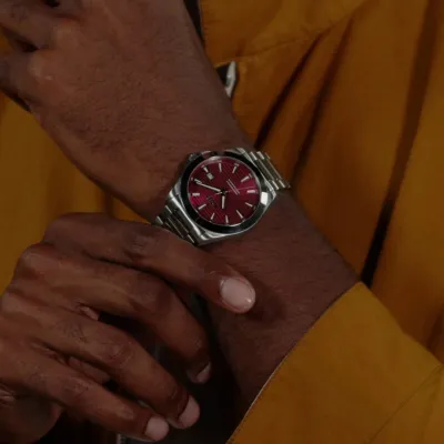 Hugo Boss Strike burgundy grooved dial Watch